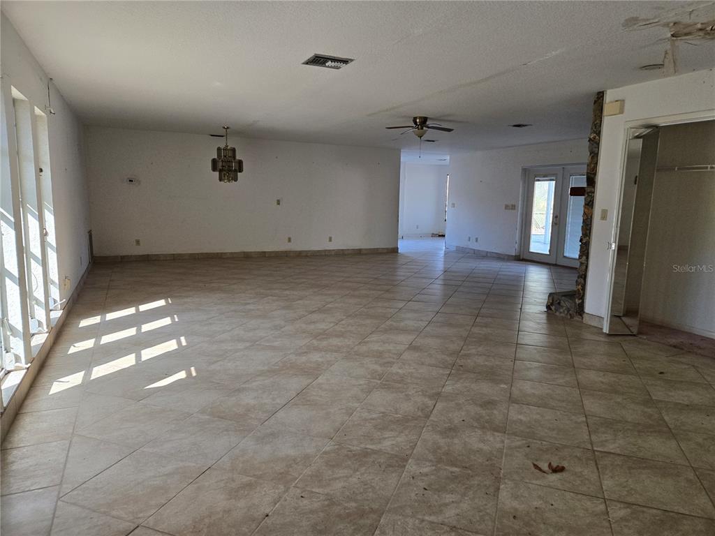 2288 Evenglow Avenue Spring Hill, FL 34609 - Photo 4 of 31