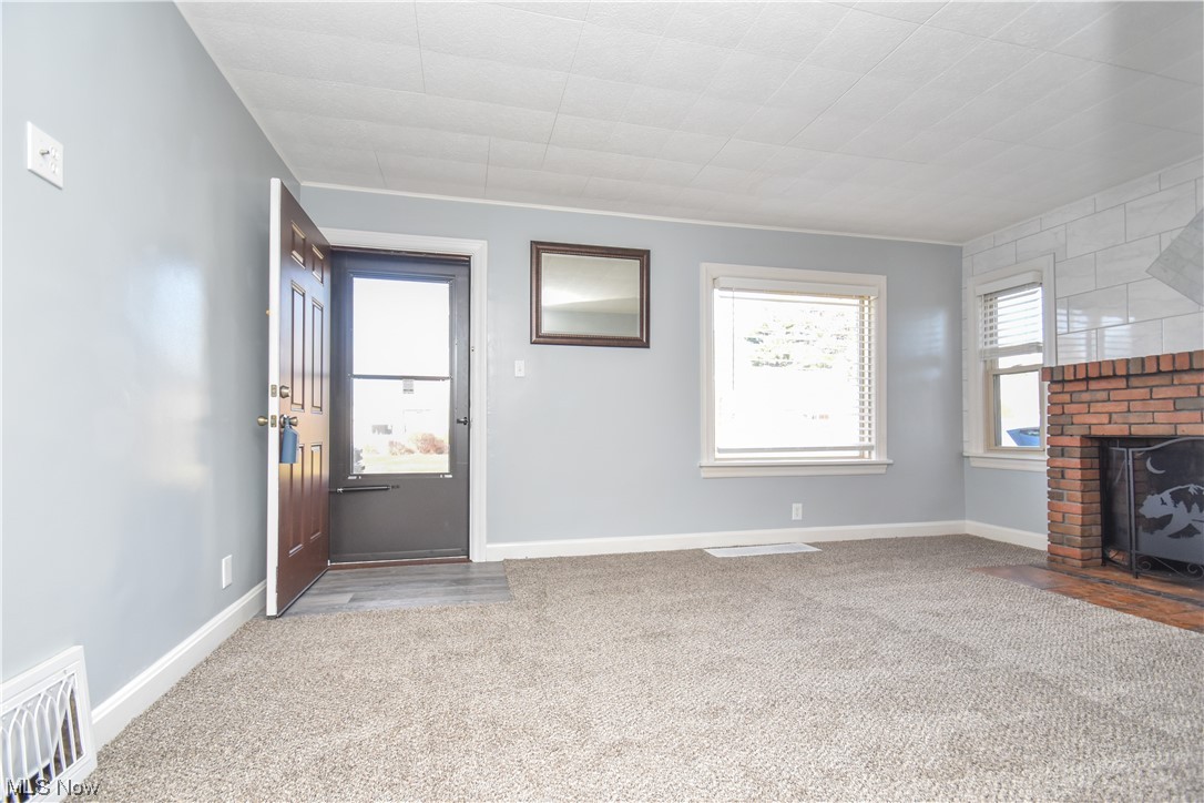 4448 Emma Street Northwest Canton, OH 44708 - Photo 6 of 34 Gallery Image 6