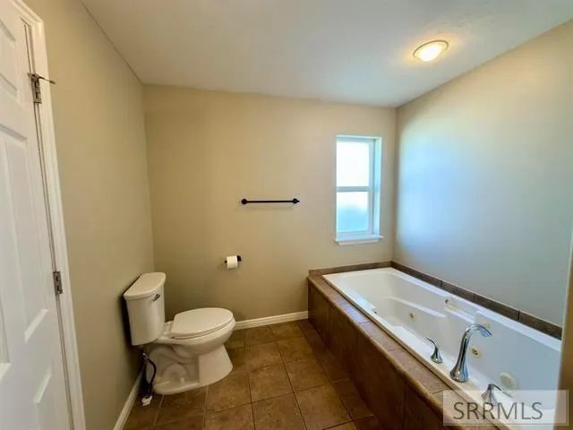 $285,000 | 4210 Sunny Brook Drive, Pocatello, ID 83202