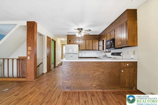 $360,000 | 704 Rainbow Terrace, Effort, PA 18330