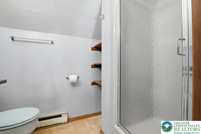 $360,000 | 704 Rainbow Terrace, Effort, PA 18330