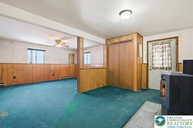 $360,000 | 704 Rainbow Terrace, Effort, PA 18330