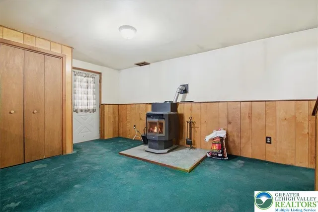 $360,000 | 704 Rainbow Terrace, Effort, PA 18330