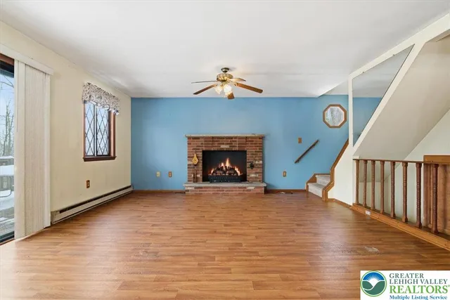 $360,000 | 704 Rainbow Terrace, Effort, PA 18330