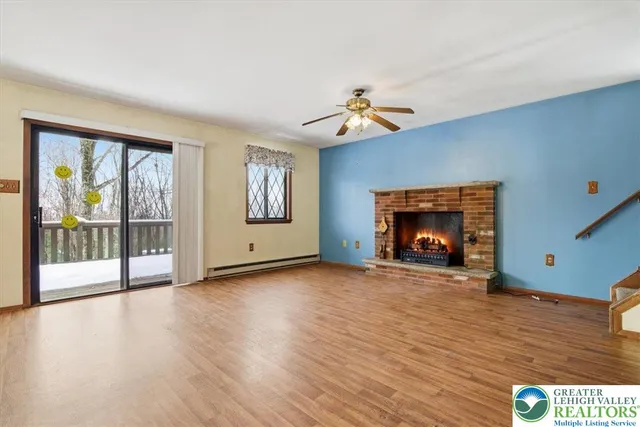 $360,000 | 704 Rainbow Terrace, Effort, PA 18330