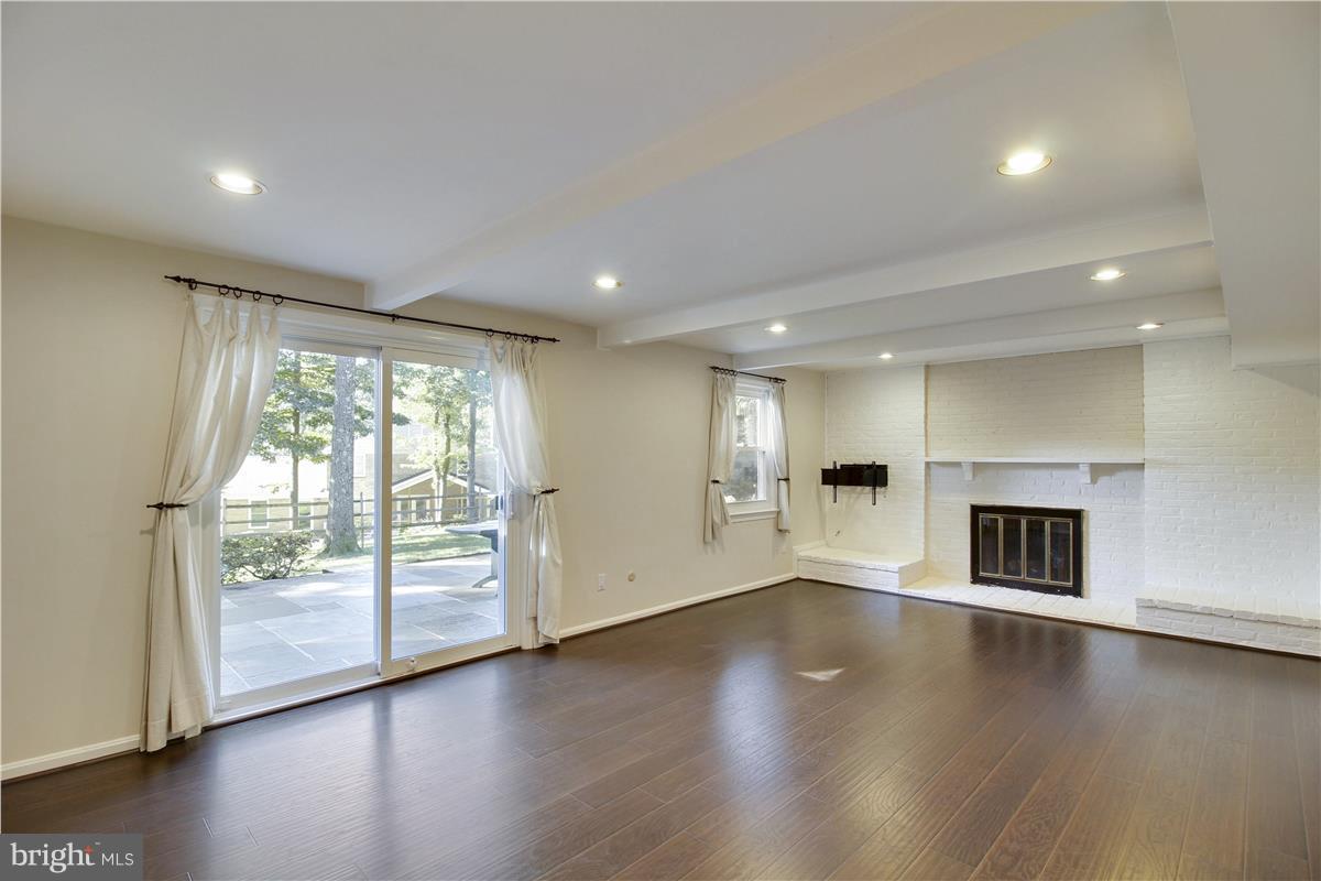 12333 Old Canal Road Potomac, MD 20854 - Photo 10 of 30 Family Room overlooking serene back yard