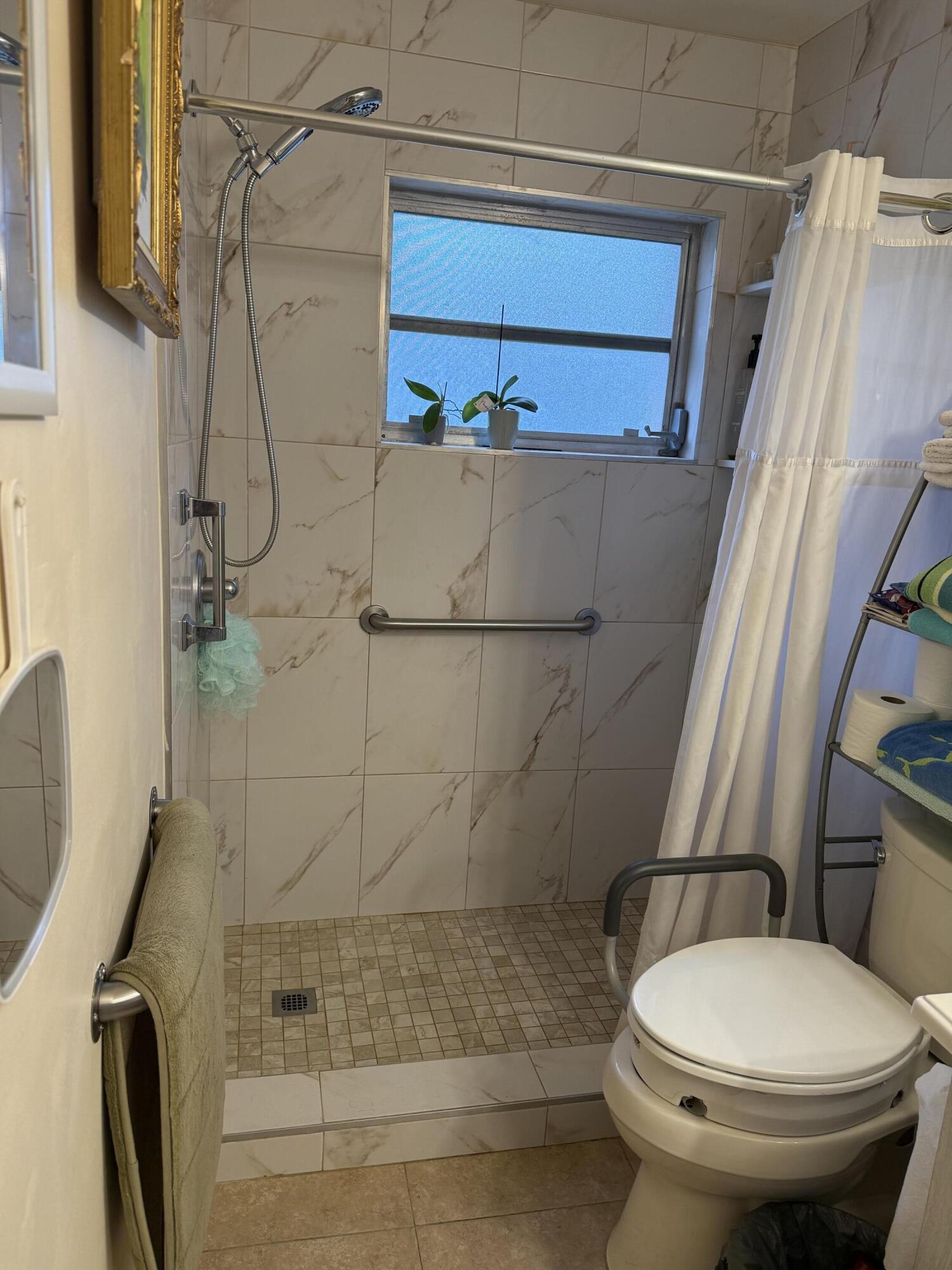 4515 Northwest 3rd Street, Unit A Delray Beach, FL 33445 - Photo 9 of 28 4515 9