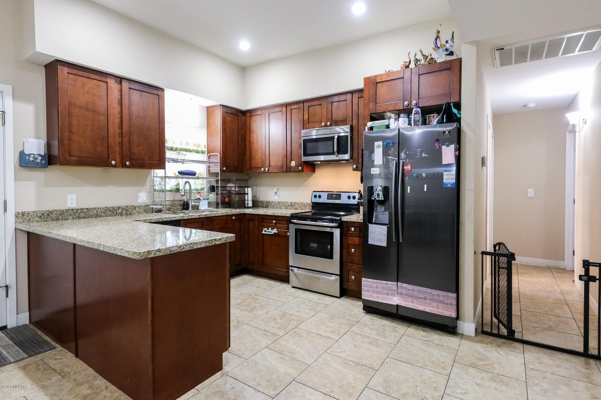 1817 North Ridgeway Road Tucson, AZ 85712 - Photo 7 of 19 Gallery Image 7