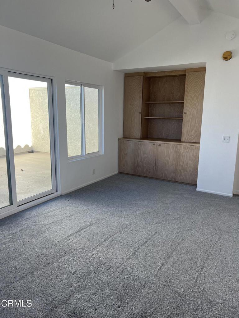 4510 Antigua Way Oxnard, CA 93035 - Photo 9 of 16 an empty room with windows