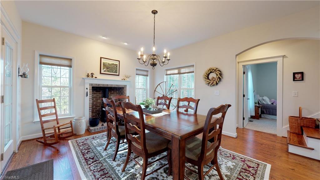 371 Foulks Road Madison, NC 27025 - Photo 13 of 30 Large keeping room that owner is currently using as a dining room.
