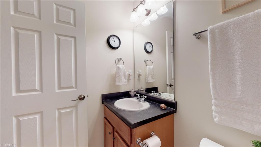 371 Foulks Road Madison, NC 27025 - Photo 25 of 30 Upstairs full bath.