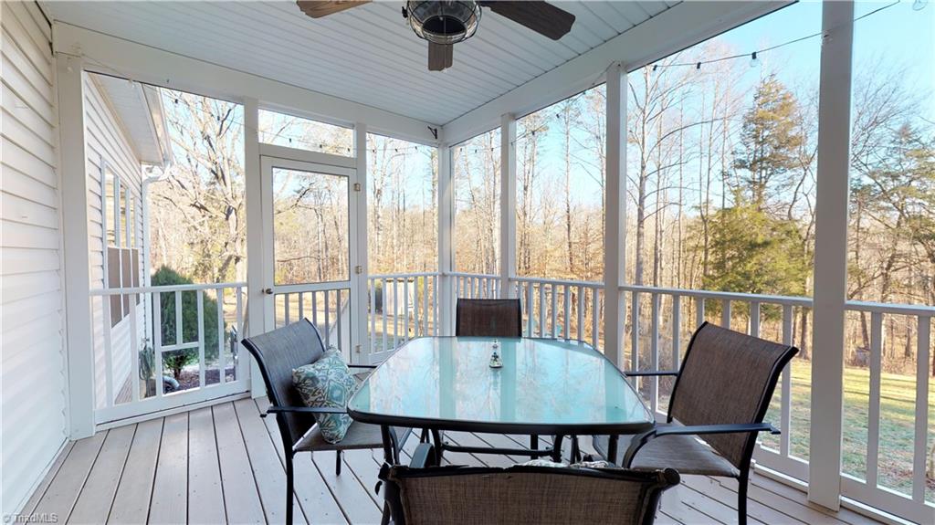 371 Foulks Road Madison, NC 27025 - Photo 8 of 30