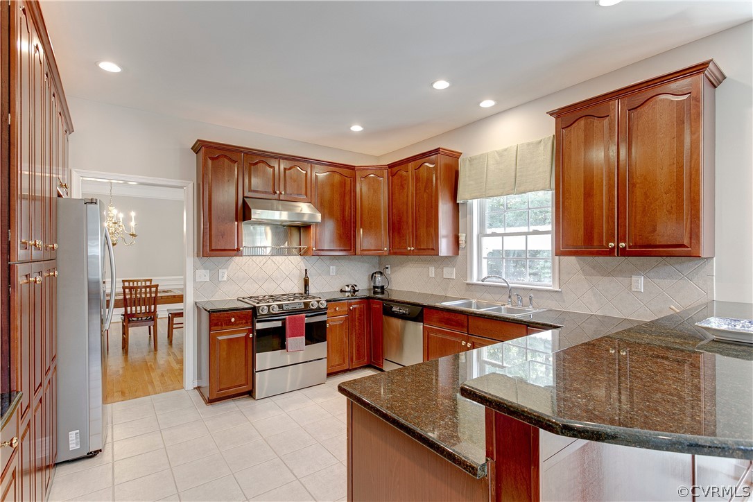 3504 Robious Forest Way Midlothian, VA 23113 - Photo 13 of 38 The beautiful Kitchen includes Recessed Lighting,