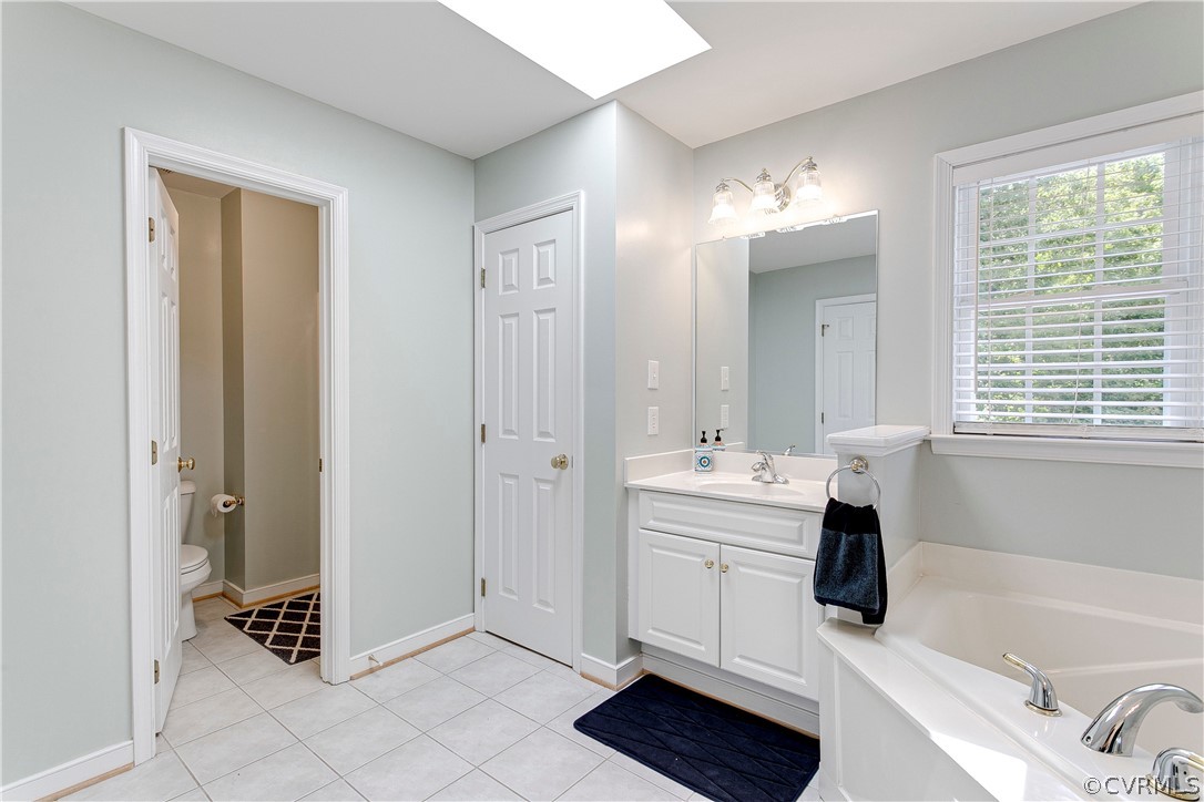 3504 Robious Forest Way Midlothian, VA 23113 - Photo 25 of 38 Master Bathroom also includes a linen closet for s