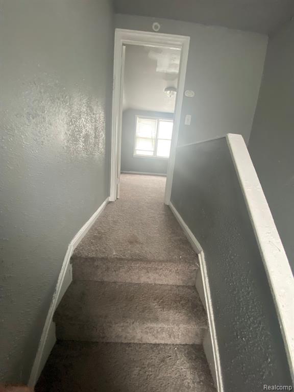 19446 Rutherford Street Detroit, MI 48235 - Photo 14 of 19