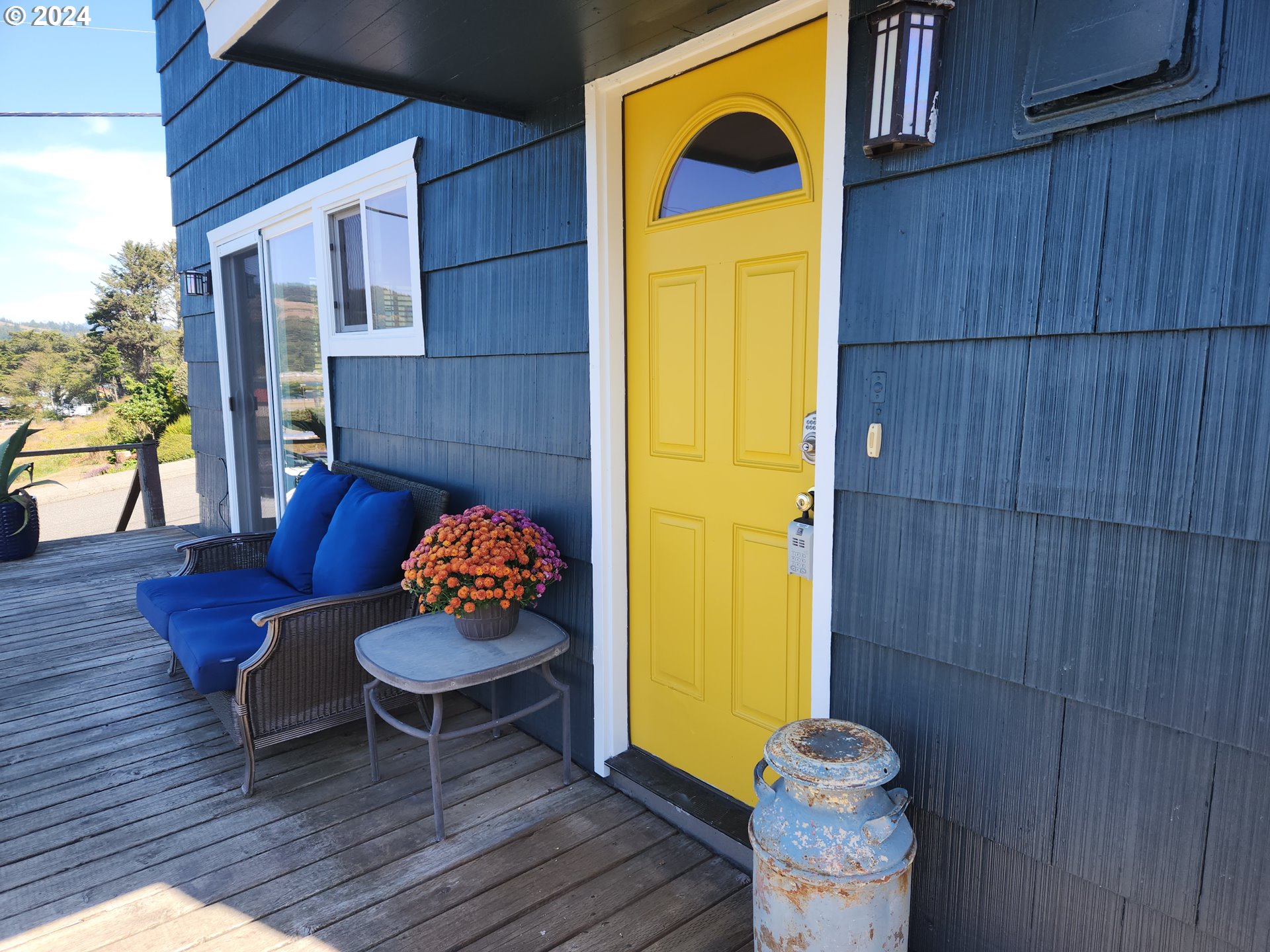 29840 Mary Street Gold Beach, OR 97444 - Photo 26 of 42