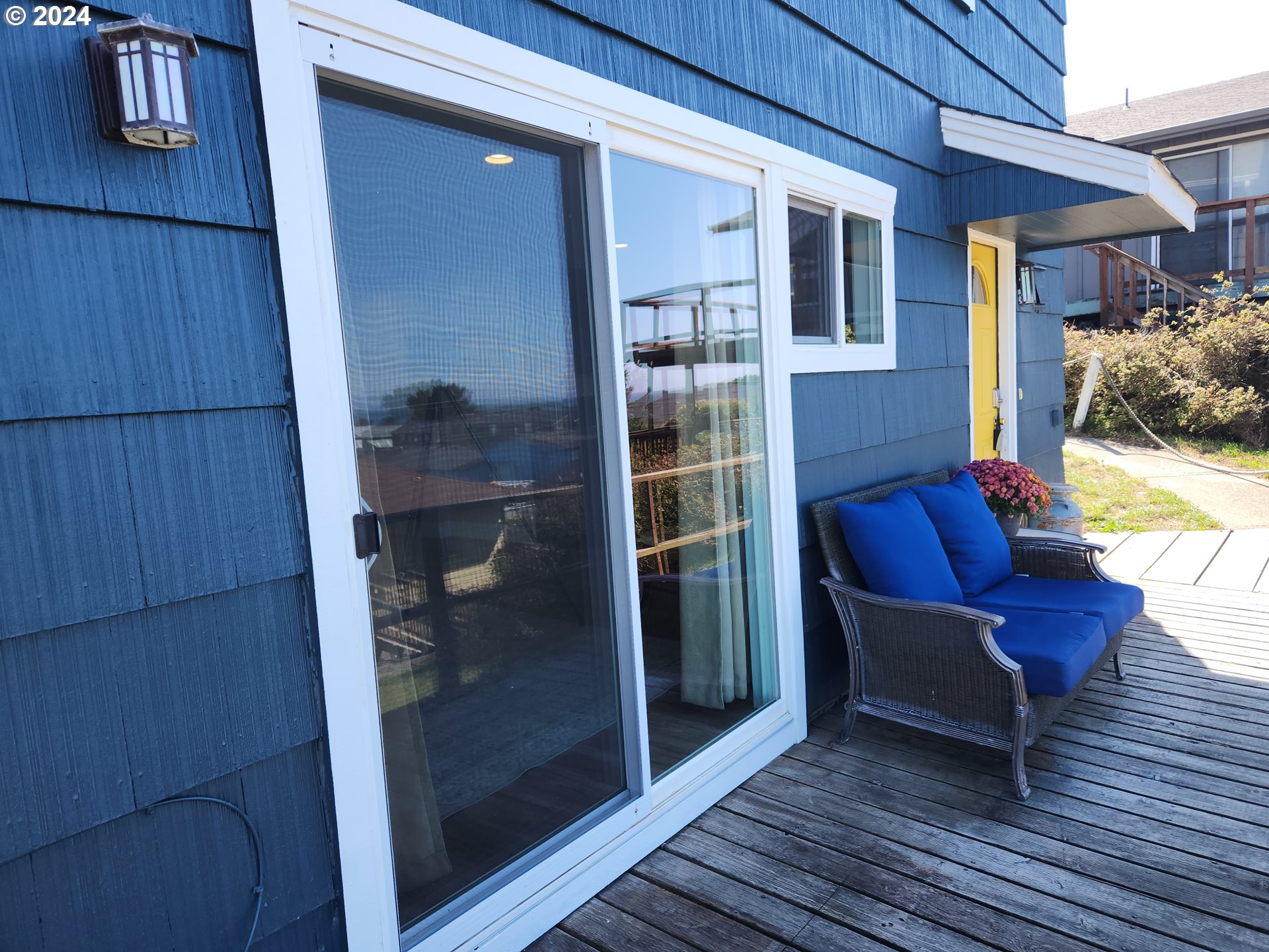 29840 Mary Street Gold Beach, OR 97444 - Photo 27 of 42