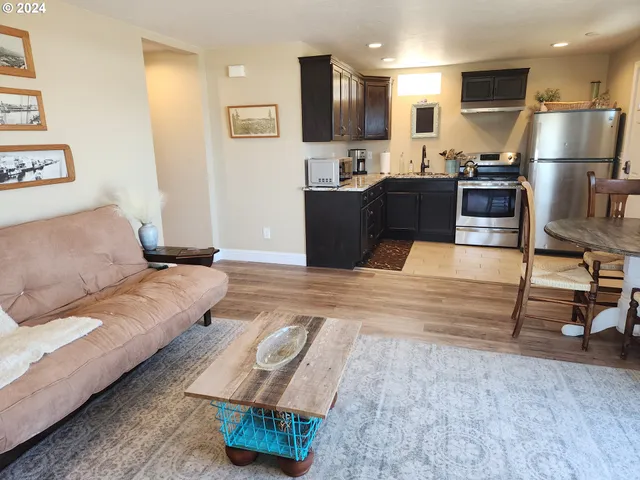 $424,000 | 29840 Mary Street, Gold Beach, OR 97444