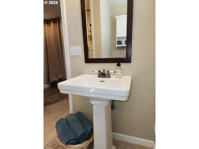 $424,000 | 29840 Mary Street, Gold Beach, OR 97444