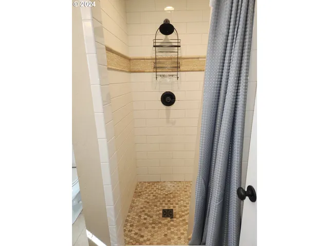 $424,000 | 29840 Mary Street, Gold Beach, OR 97444