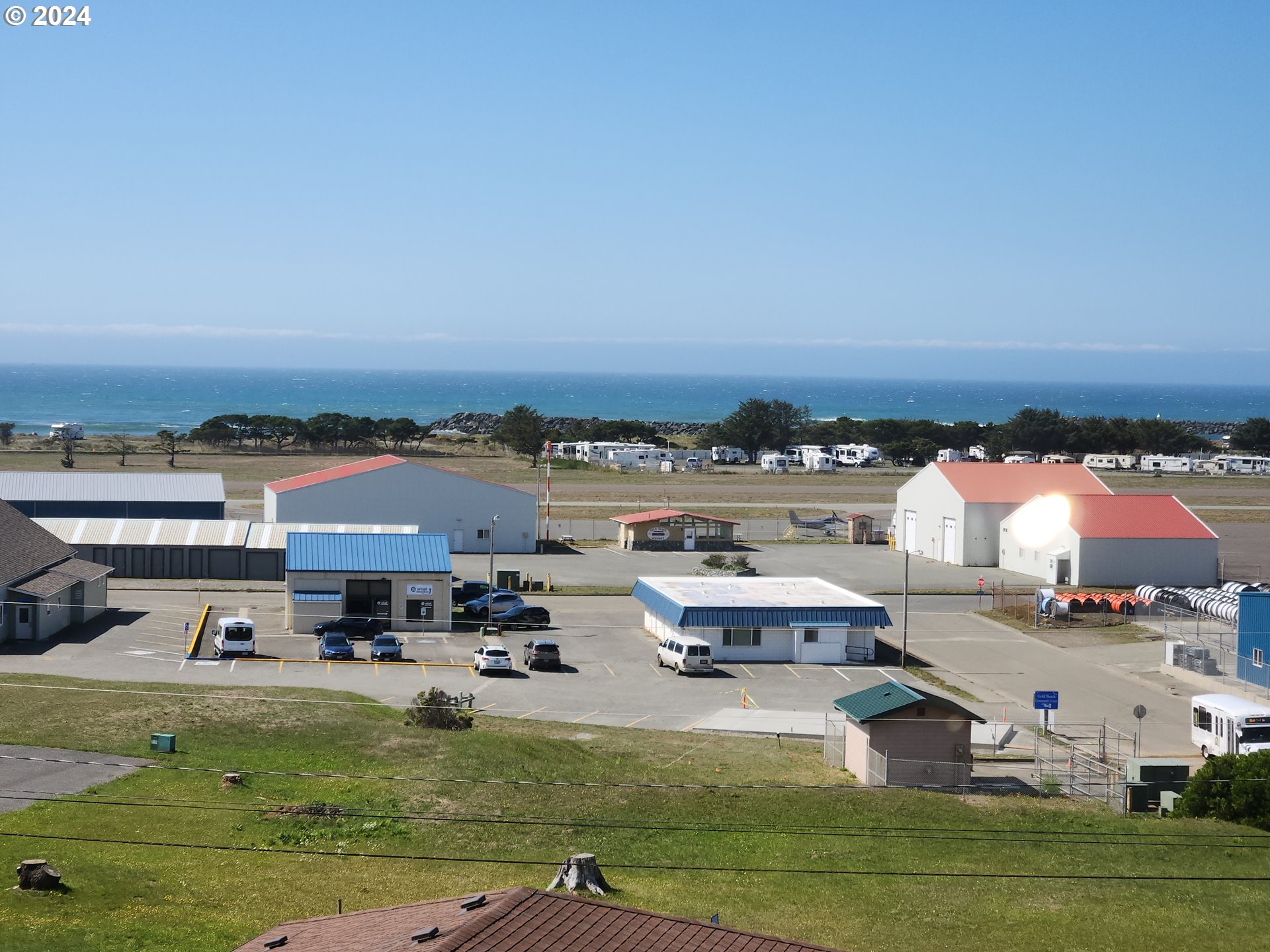 29840 Mary Street Gold Beach, OR 97444 - Photo 38 of 42