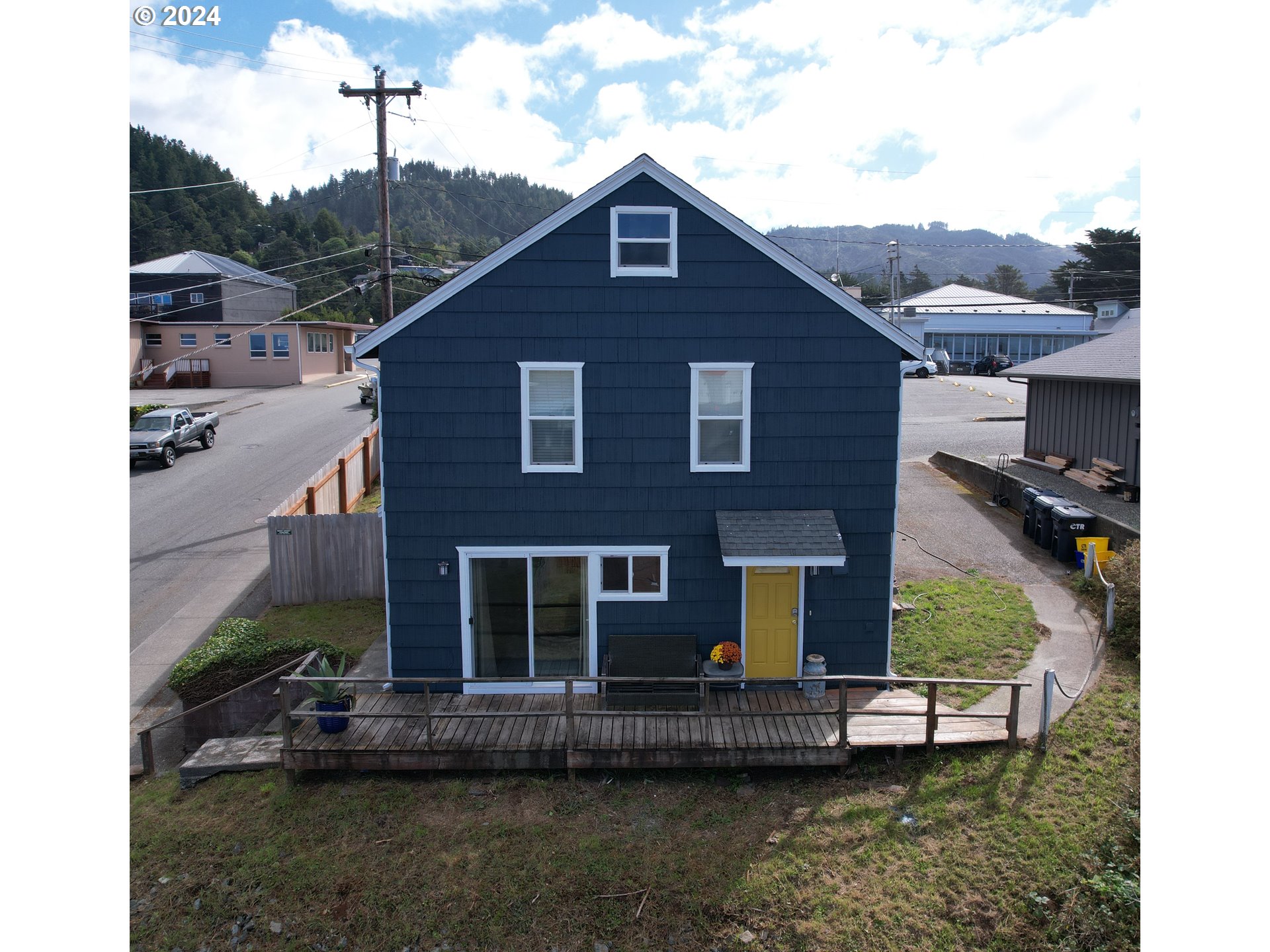29840 Mary Street Gold Beach, OR 97444 - Photo 41 of 42