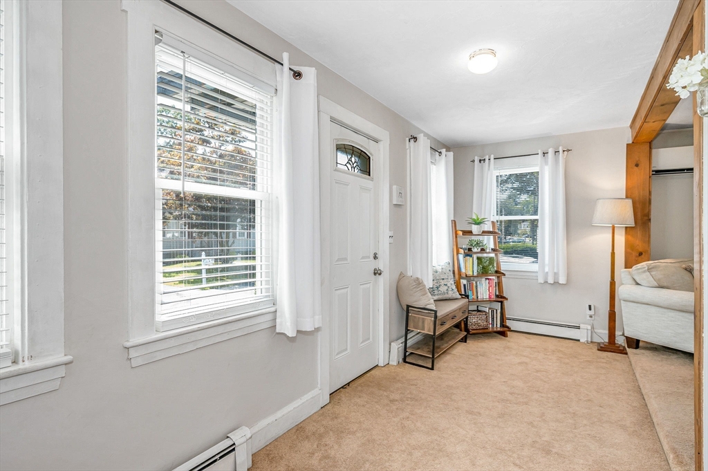 24 Wightman Road Tewksbury, MA 01876 - Photo 4 of 28 Gallery Image 4