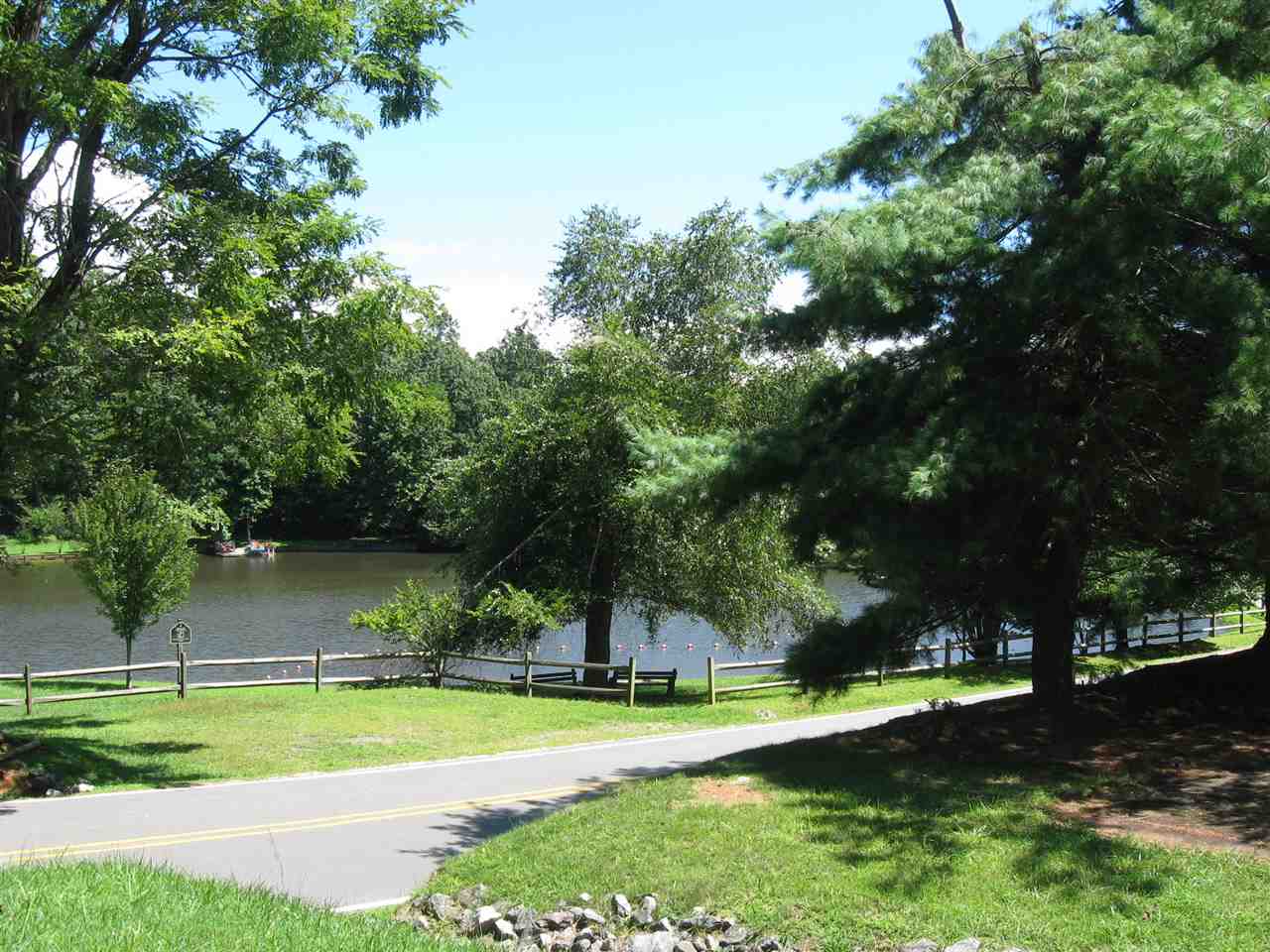 Arrowhead Trail Tryon, NC 28722 - Photo 2 of 7