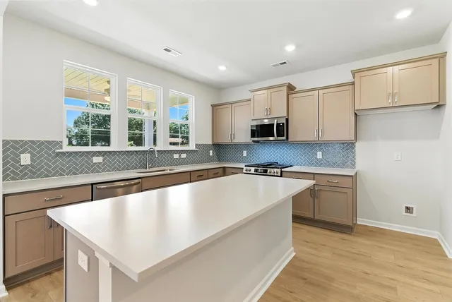 $306,000 | 7015 New Horizons Lane, Boiling Springs, SC 29316