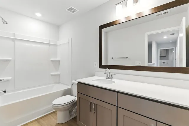 $306,000 | 7015 New Horizons Lane, Boiling Springs, SC 29316