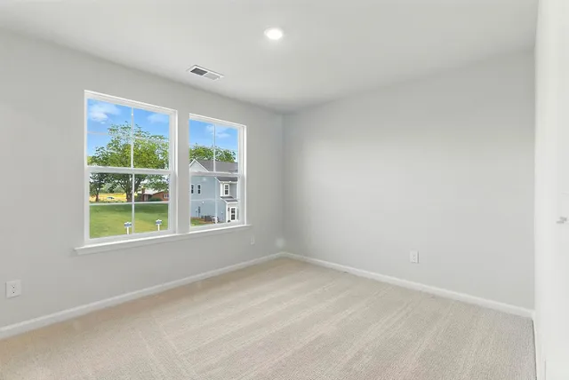 $306,000 | 7015 New Horizons Lane, Boiling Springs, SC 29316