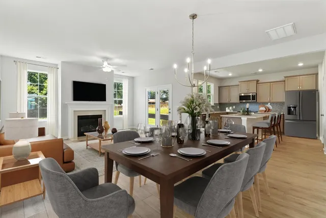 $306,000 | 7015 New Horizons Lane, Boiling Springs, SC 29316