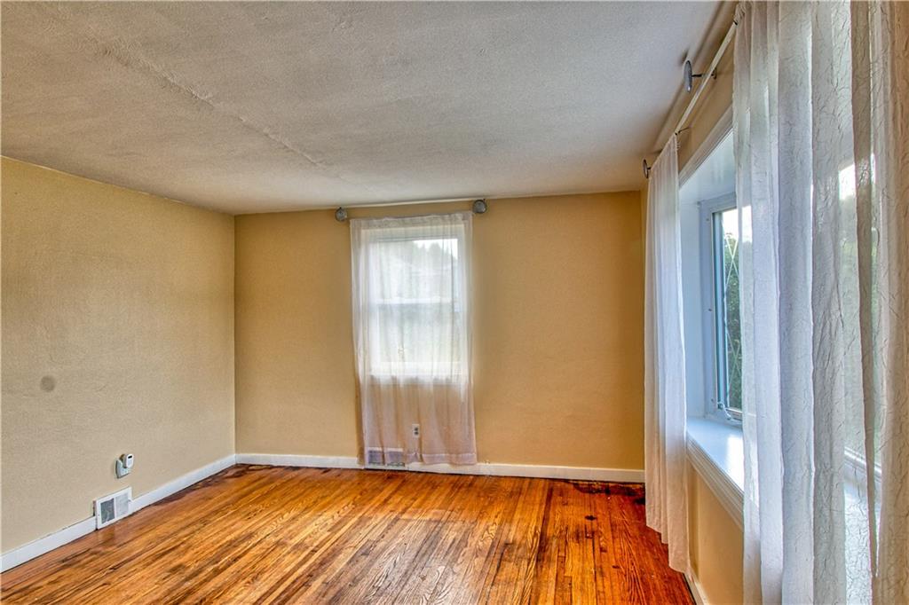 408 Rock Run Road Elizabeth, PA 15037 - Photo 3 of 14 Gallery Image 3