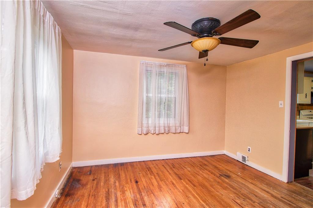 408 Rock Run Road Elizabeth, PA 15037 - Photo 4 of 14 Gallery Image 4