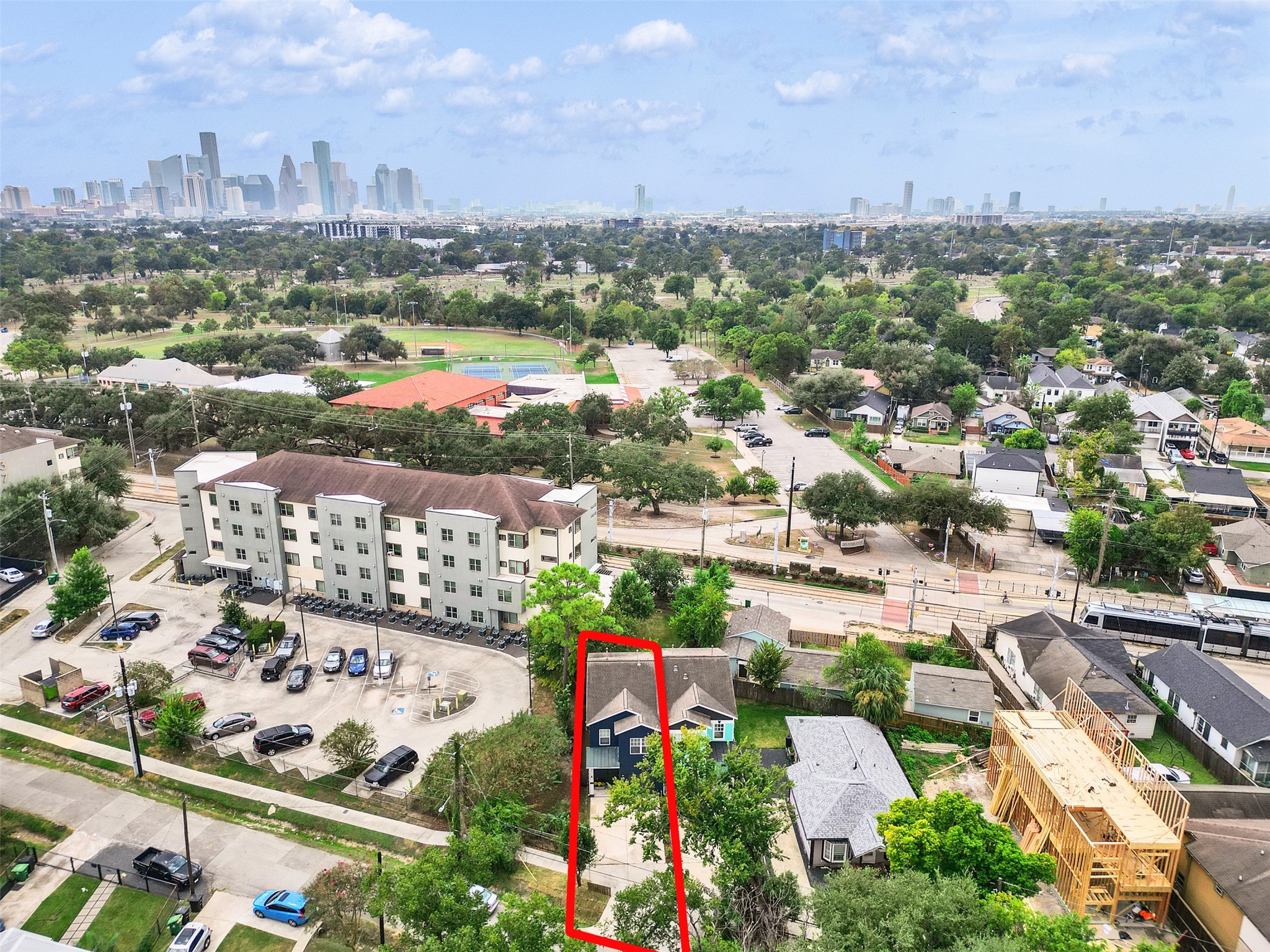 3911 Kennon Street, Unit A Houston, TX 77009 - Photo 2 of 14 an aerial view of a city