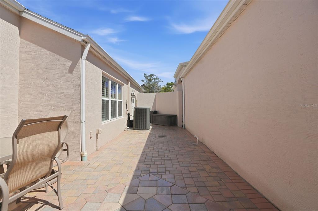 363 Royal Palm Way Spring Hill, FL 34608 - Photo 26 of 28