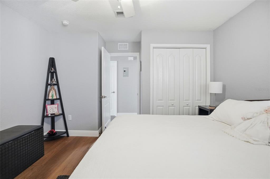 363 Royal Palm Way Spring Hill, FL 34608 - Photo 8 of 28