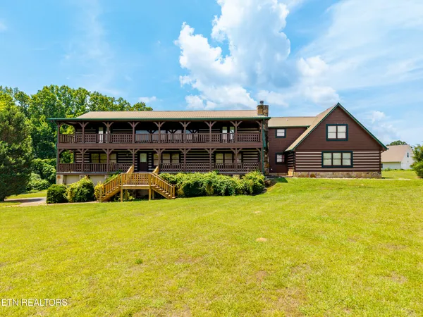 $899,900 | 1340 Highway 360, Vonore, TN 37885