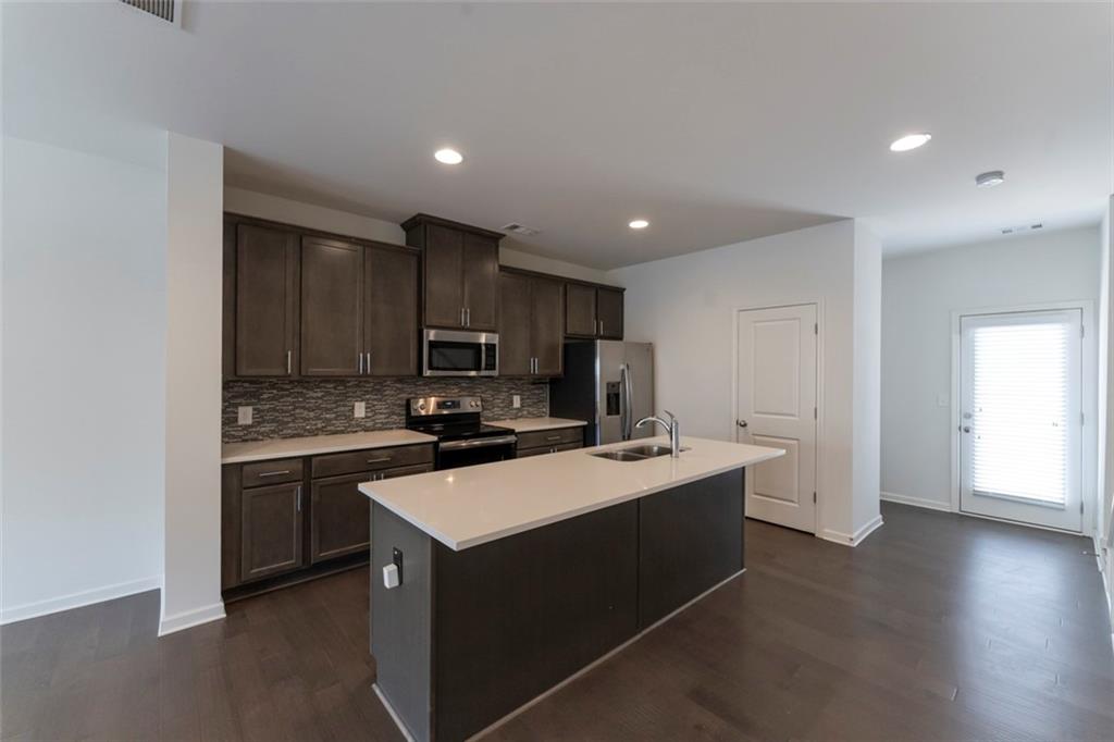 898 Ambient Way, Unit 898 Atlanta, GA 30331 - Photo 4 of 24