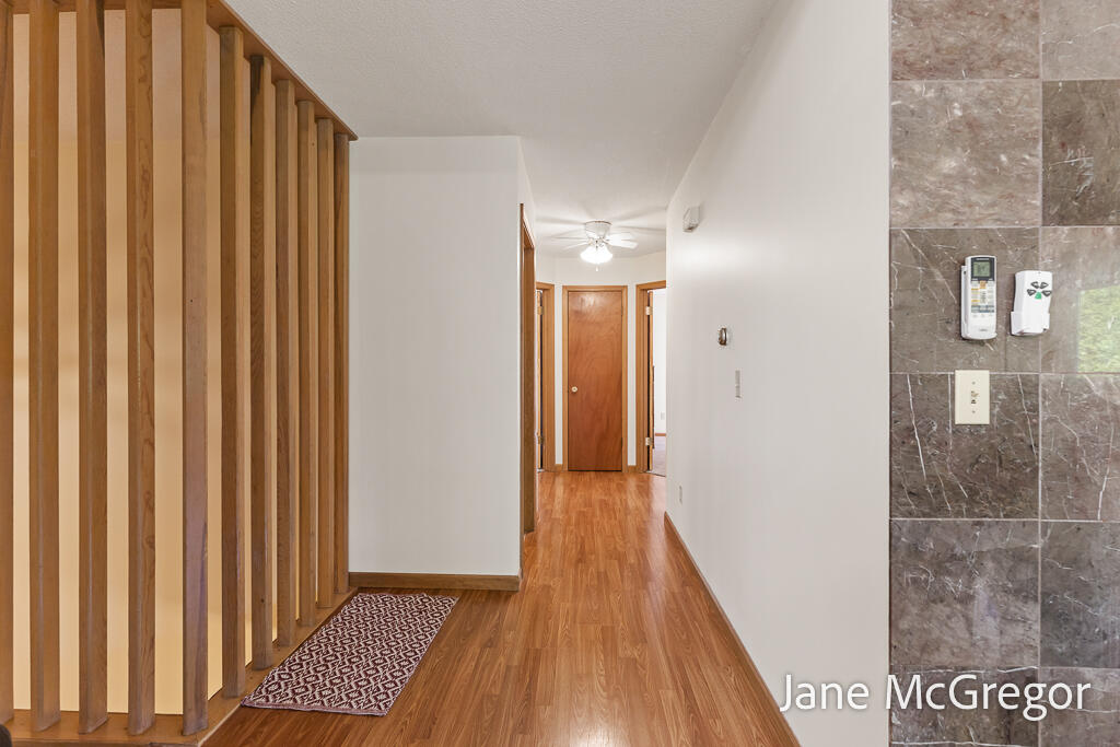1044 Durham Road Muskegon, MI 49441 - Photo 18 of 60 1044DurhamRd-34LoRes