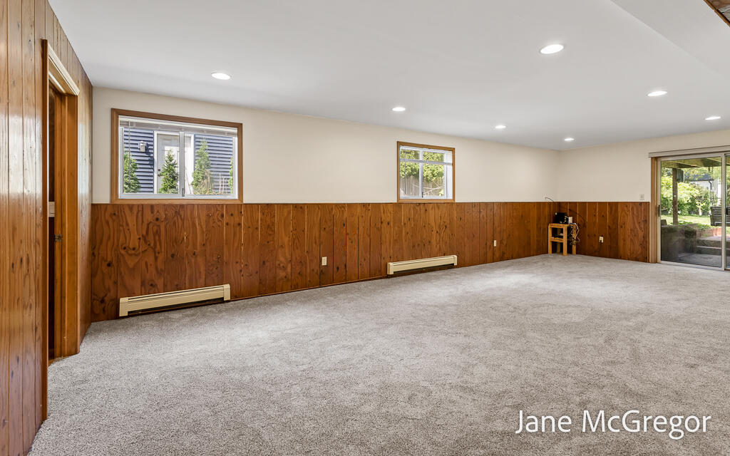 1044 Durham Road Muskegon, MI 49441 - Photo 34 of 60 1044DurhamRd-53LoRes
