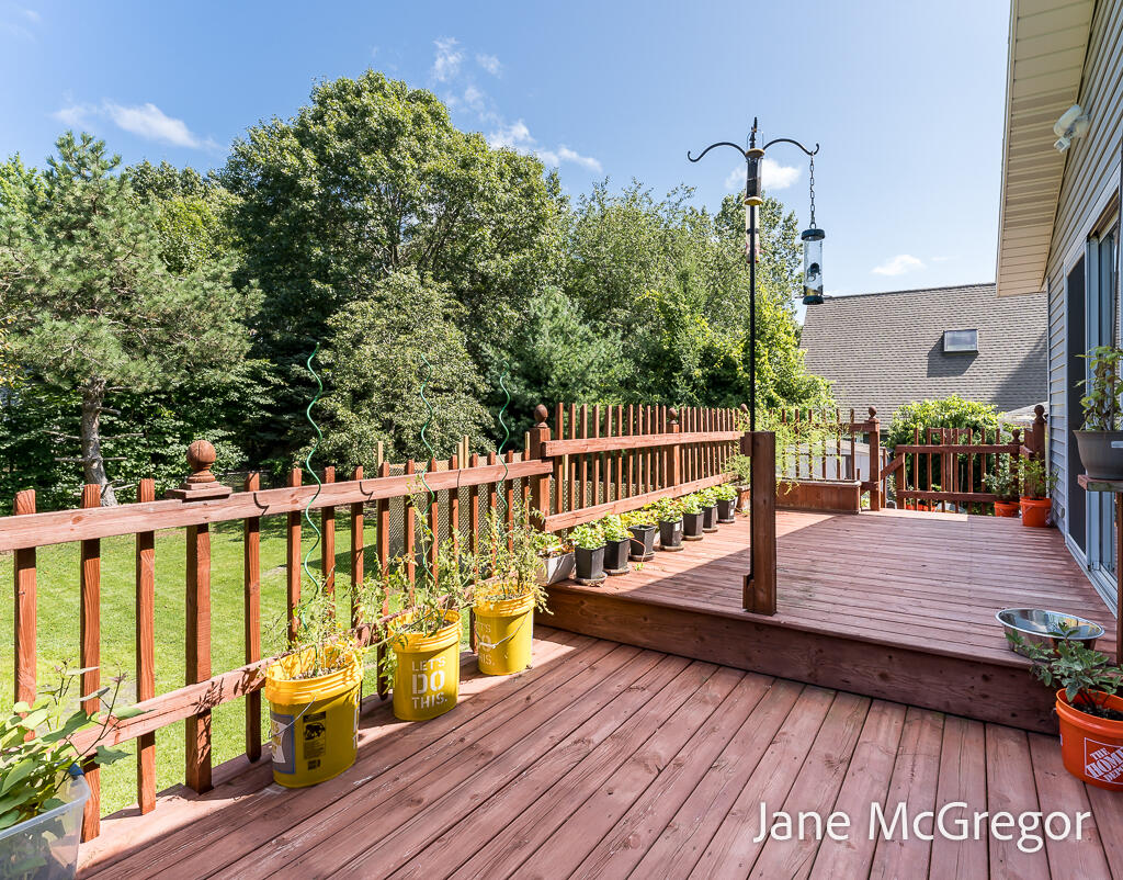 1044 Durham Road Muskegon, MI 49441 - Photo 47 of 60 1044DurhamRd-16LoRes
