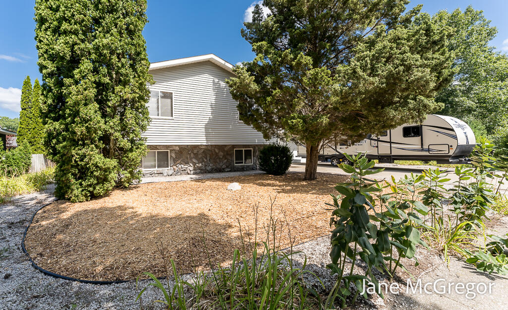 1044 Durham Road Muskegon, MI 49441 - Photo 60 of 60 1044DurhamRd-1LoRes