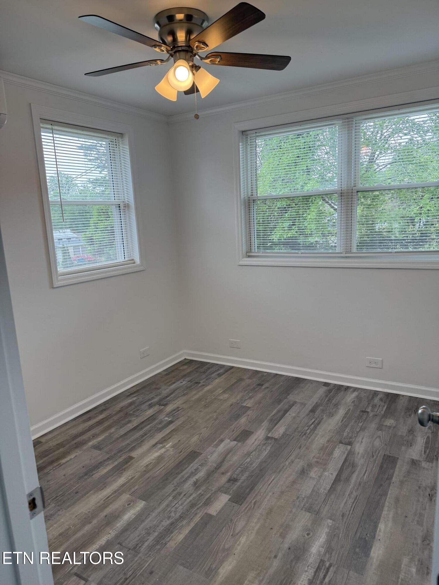 203 Northwestern Avenue Oak Ridge, TN 37830 - Photo 5 of 15 Bedroom #1
