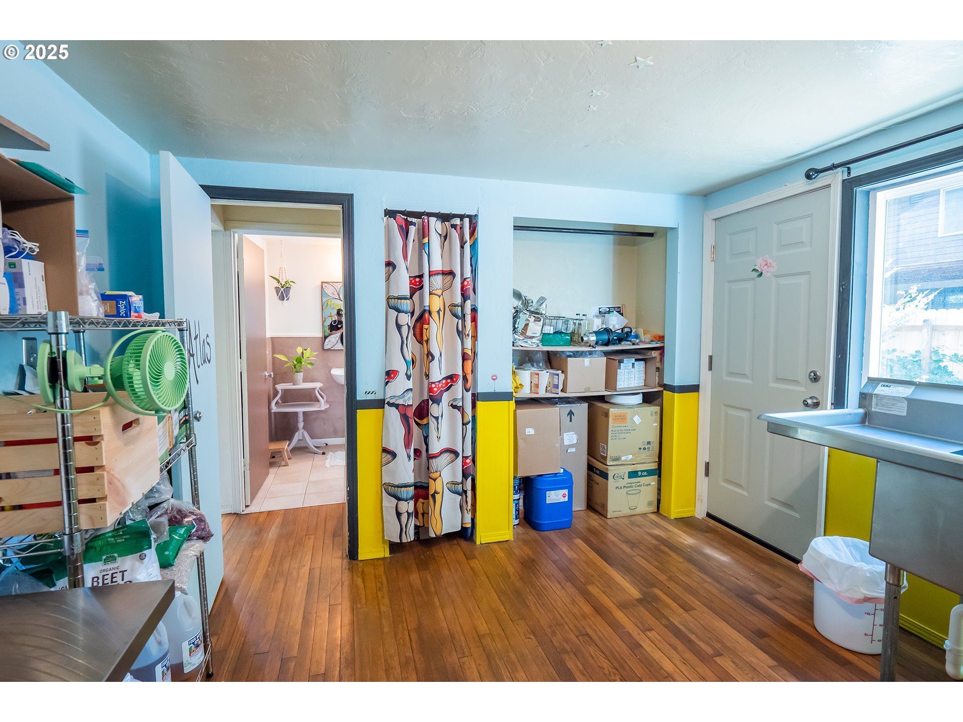 89387 Old Mohawk Road Springfield, OR 97478 - Photo 16 of 38