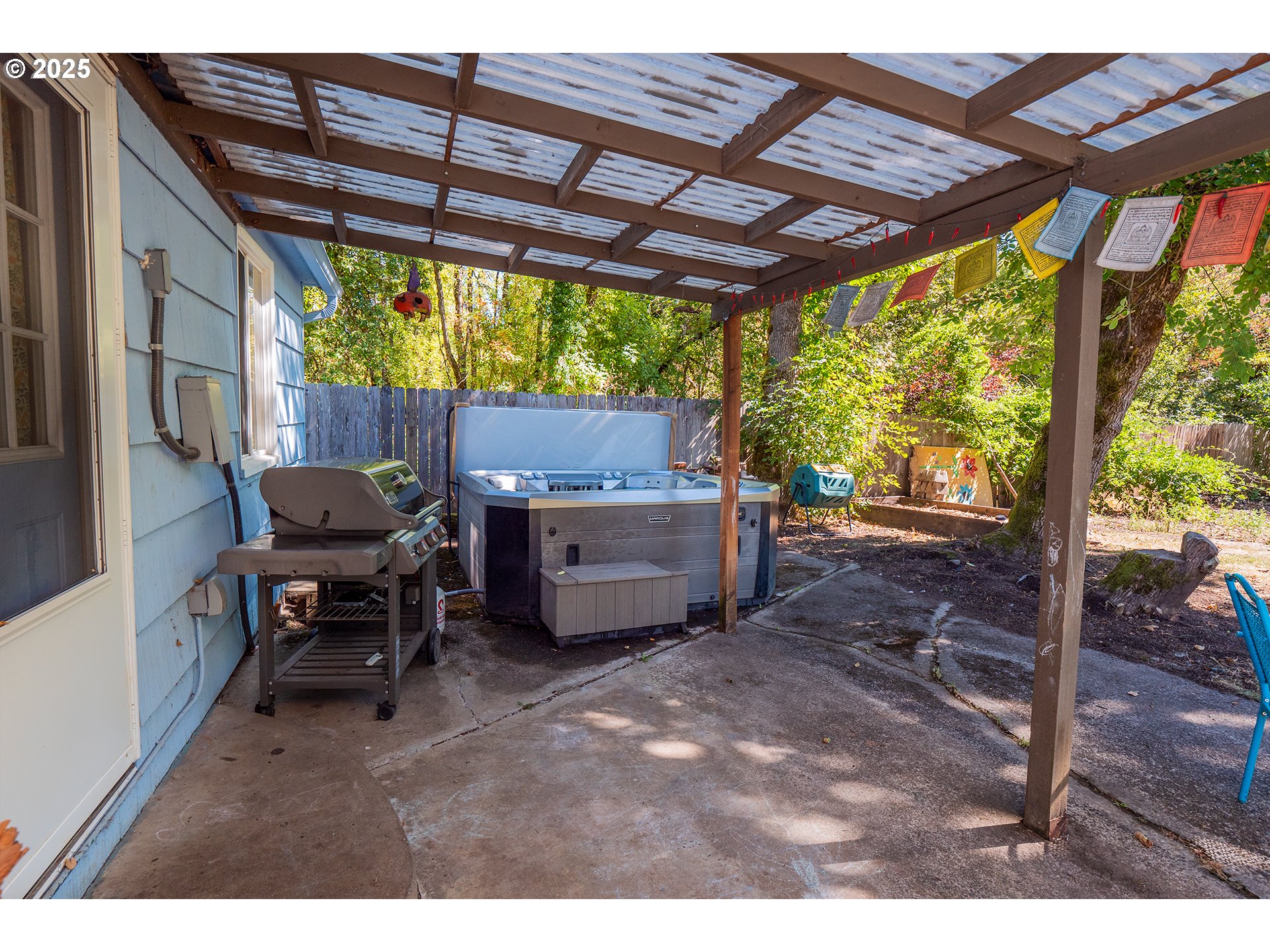 89387 Old Mohawk Road Springfield, OR 97478 - Photo 23 of 38