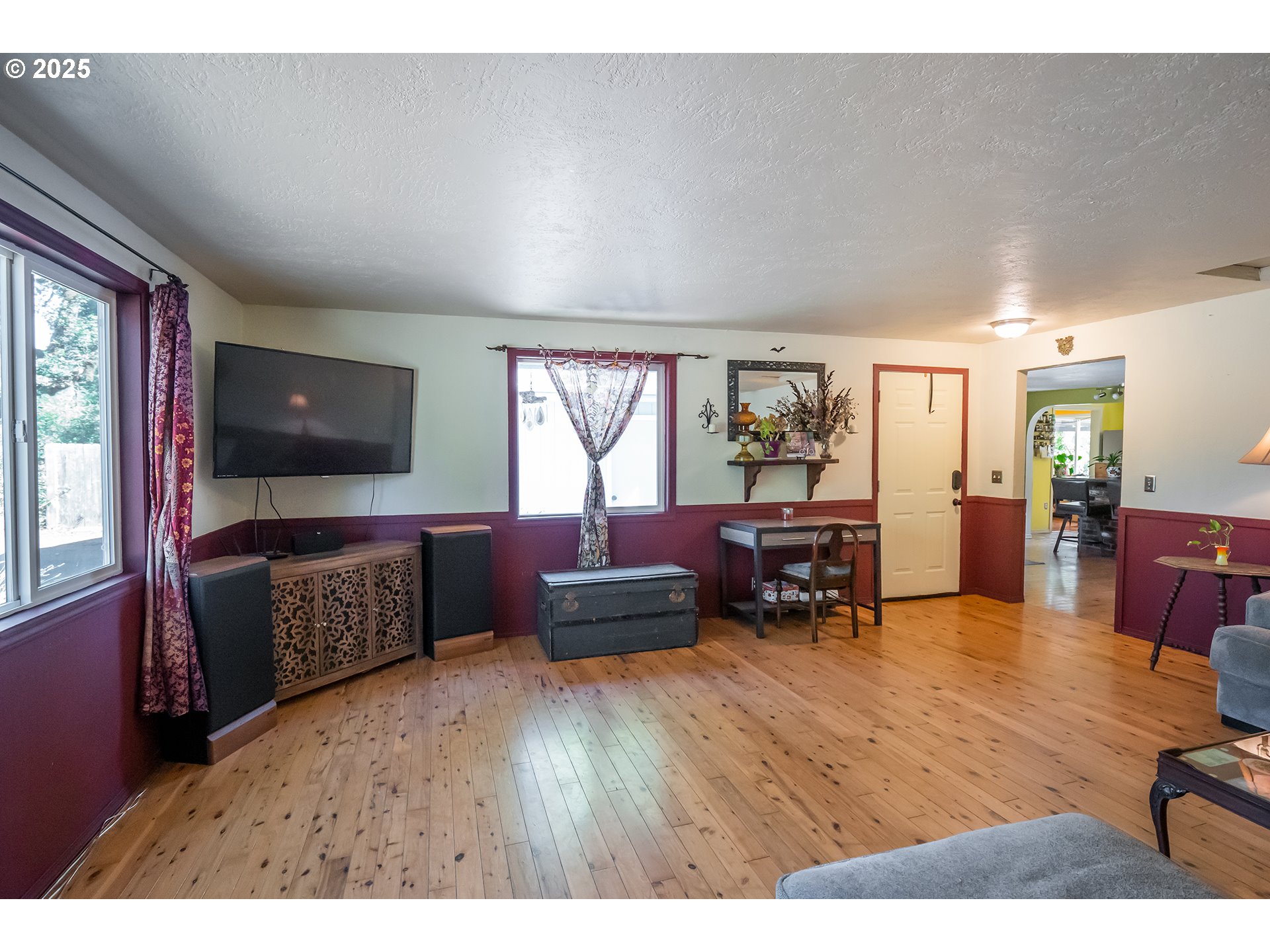 89387 Old Mohawk Road Springfield, OR 97478 - Photo 4 of 38