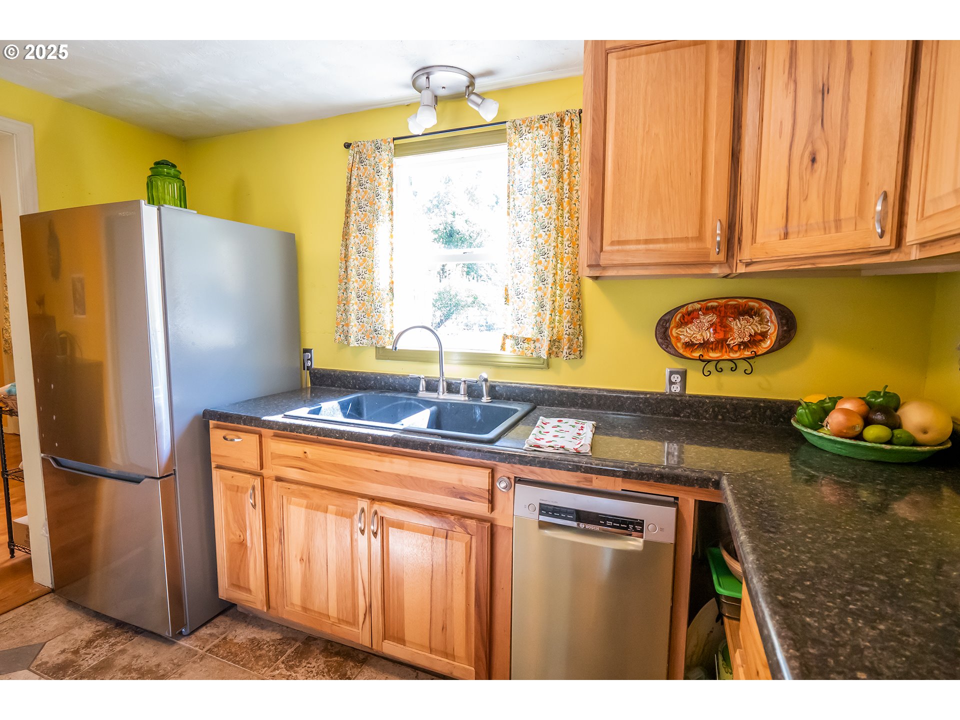 89387 Old Mohawk Road Springfield, OR 97478 - Photo 9 of 38