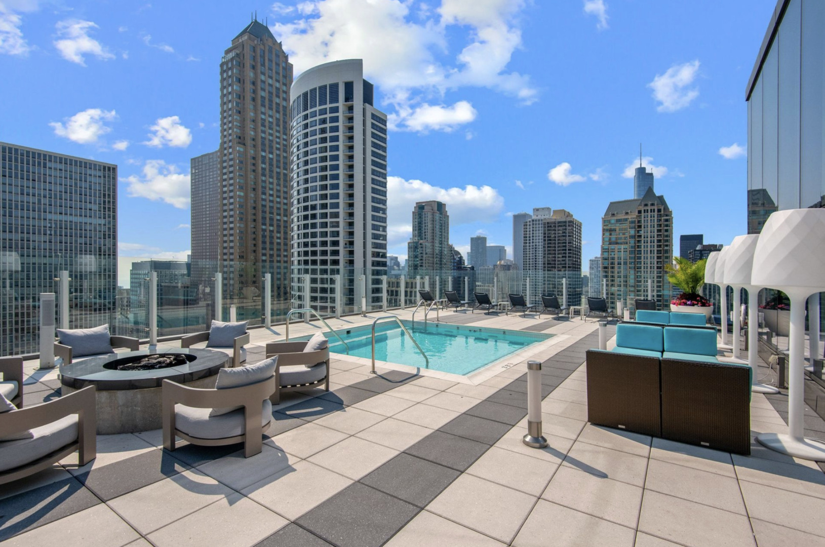 845 North State Street, Unit 902 Chicago, IL 60610 - Photo 15 of 27