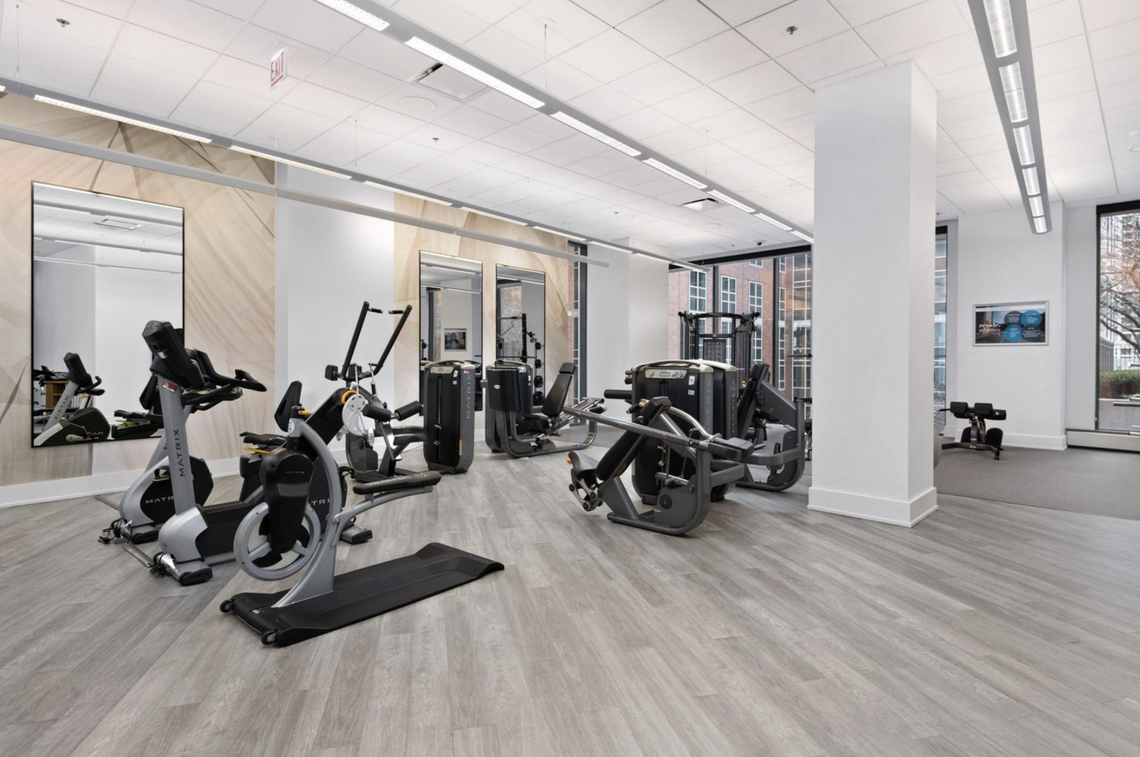 845 North State Street, Unit 902 Chicago, IL 60610 - Photo 20 of 27